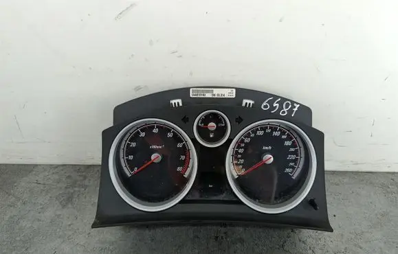 Opel Astra H Speedometer (instrument cluster) 