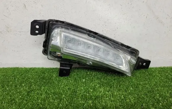 Suzuki Vitara (LY) LED Daytime headlight w1378
