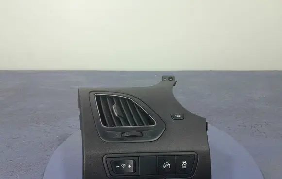 Hyundai ix35 Other sill/pillar trim element 847202Y0009P