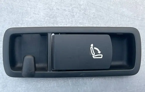 Volkswagen PASSAT B7 Seat back rest control lever/handle 3AF885591