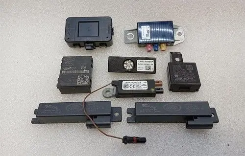 Jaguar I-Pace Aerial antenna switch K8D215K602BB