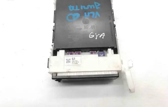 Toyota Yaris XP210 Central body control module 89221K0020 82730K0110