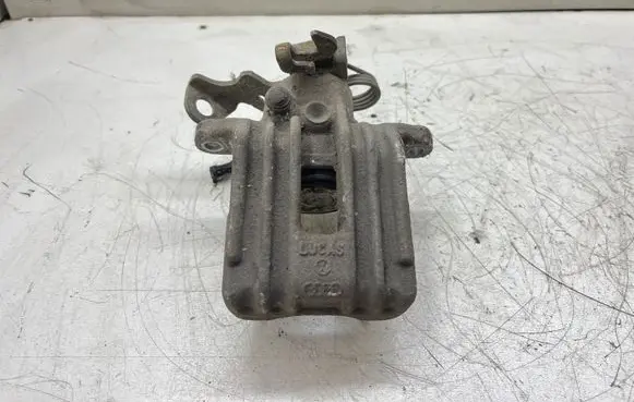 Skoda Superb B5 (3U) Rear brake caliper