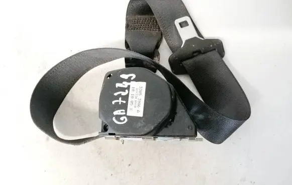 Middle seatbelt (rear)