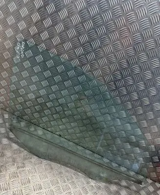 KIA Sorento Front door window glass four-door DOT748AS2M42 43R000383