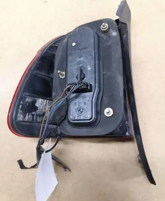 BMW 5 E39 Rear/tail lights 8371324 393440