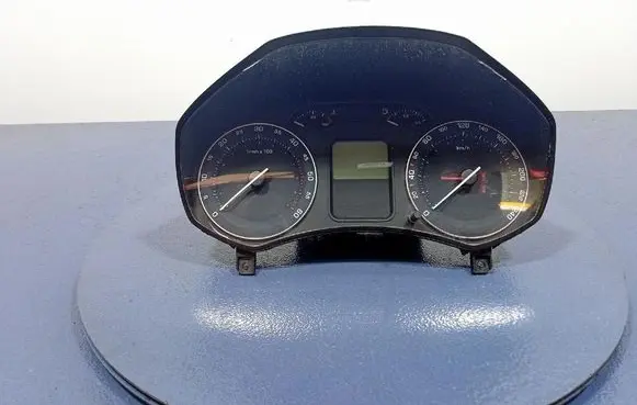 Skoda Octavia Mk2 (1Z) Speedometer (instrument cluster) 1Z0920812D