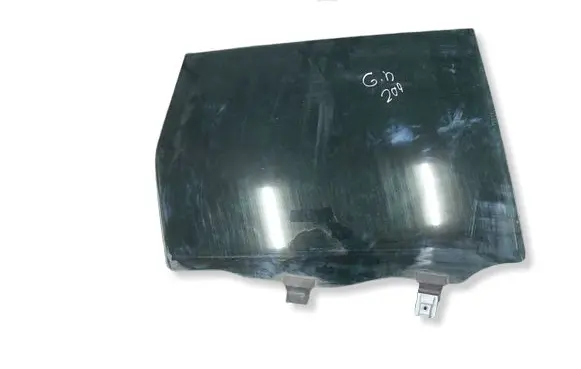 Volkswagen Touareg II Rear door window glass 43R00386