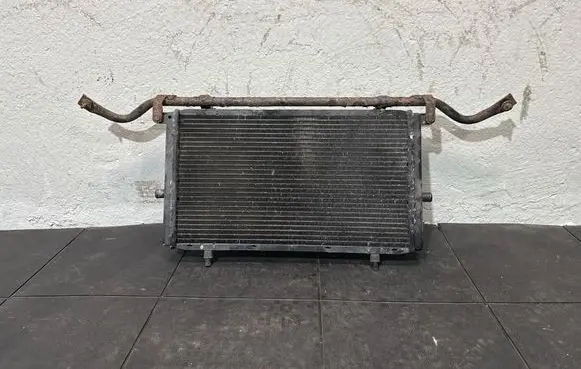 Jaguar XK8 - XKR Coolant radiator MNC8200AE 3030