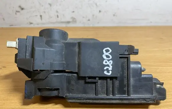 Mercedes-Benz C W203 Tailgate/trunk/boot lock/catch/latch A2037500093 C2800