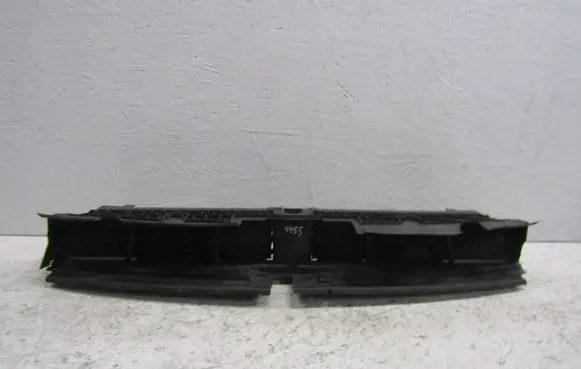 BMW 5 G30 G31 G38 Intercooler air guide/duct channel 5A218F602
