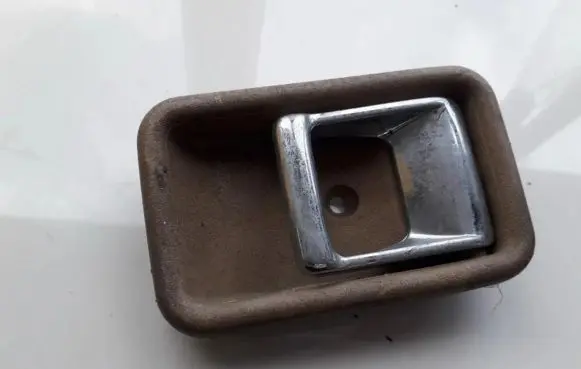 Mazda 323 Rear door interior handle