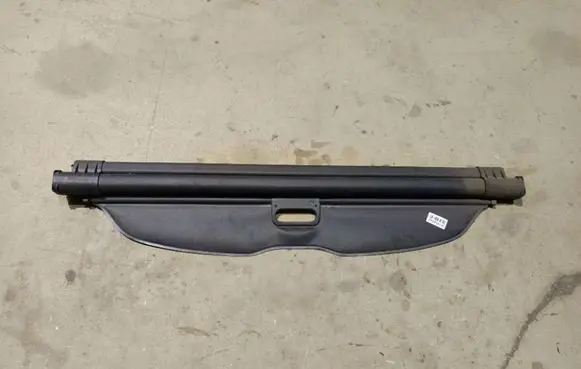 Parcel shelf