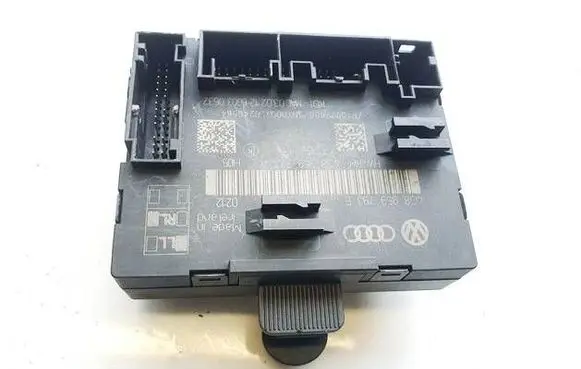Audi A7 S7 4G Door control unit/module 4g8959793e 4g8959793a