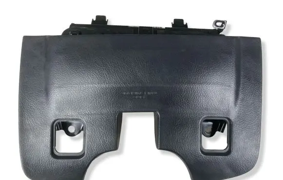 Toyota Avensis T250 Knee airbag 108577006M03