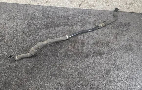 BMW 1 F20 F21 Engine coolant pipe/hose 8616560
