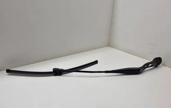 BMW i3 Windshield/front glass wiper blade 7322164 97036203