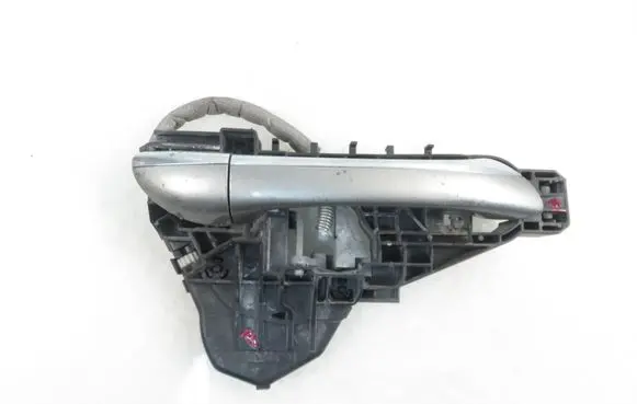 Mercedes-Benz B W245 Front door exterior handle A1697600234