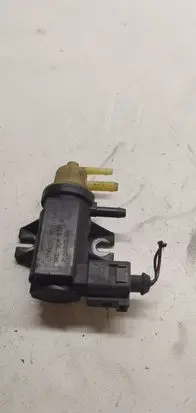 Volkswagen PASSAT B5.5 Vacuum valve 1k0906627a
