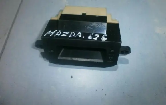 Mazda 626 Screen/display/small screen