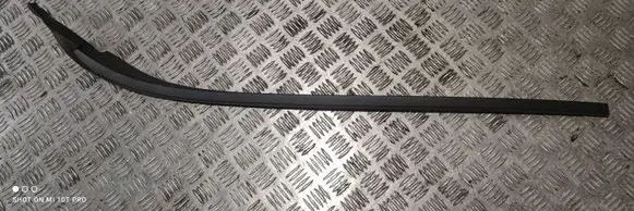 Volvo S60 Windshield trim 30753985