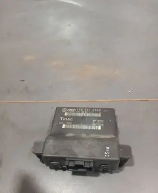 Volkswagen Golf V Gateway control module 1K0907530C 1K0907951