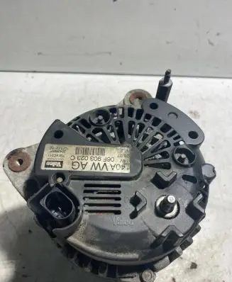 Skoda Octavia Mk2 (1Z) Generator/alternator 06F903023C 2542695F