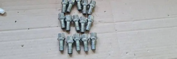Audi A3 8Y Spare wheel bolt 