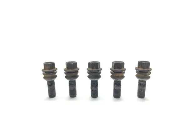 Volkswagen Transporter - Caravelle T5 Nuts/bolts 
