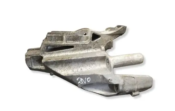 Volkswagen Crafter Gearbox mounting bracket 2N0407104B