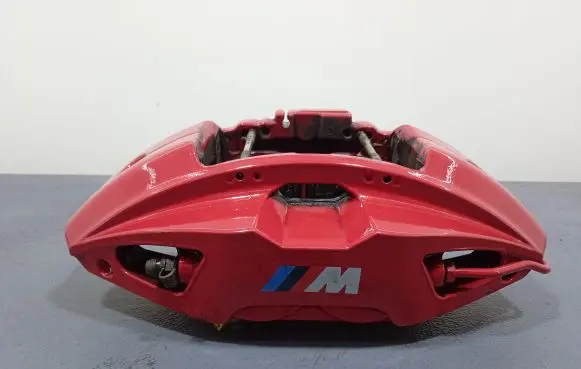 BMW X3 E83 Front brake caliper 6897335