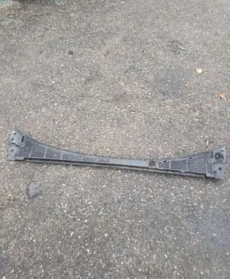 Renault Mégane Renault Sport III (IV Based) Wiper trim 668115544R 108784A0