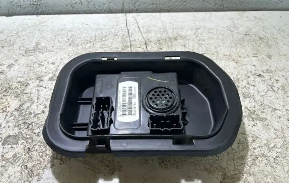 Jeep Cherokee Tailgate/trunk control unit/module 68414949AA T1108A1468 18111