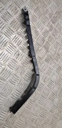 Rear bumper mounting bracket