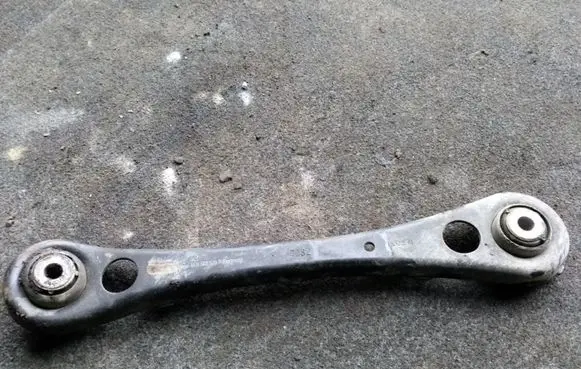 Audi A4 S4 B6 8E 8H Rear upper control arm/wishbone 8E0501529P