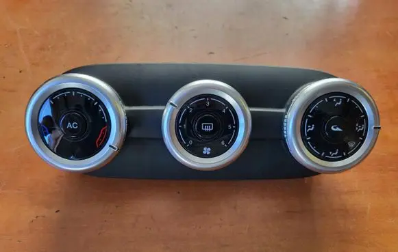 Alfa Romeo Giulietta Climate control unit 156100041