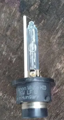 Renault Megane II Xenon bulb 