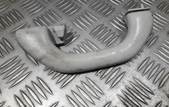 Skoda Octavia Mk2 (1Z) Rear interior roof grab handle 6y0857607
