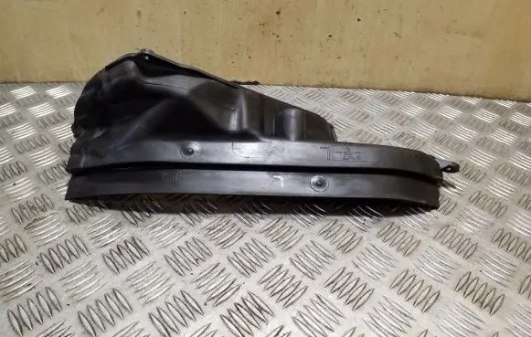BMW 5 F10 F11 Other engine bay part 51717211464 7211464