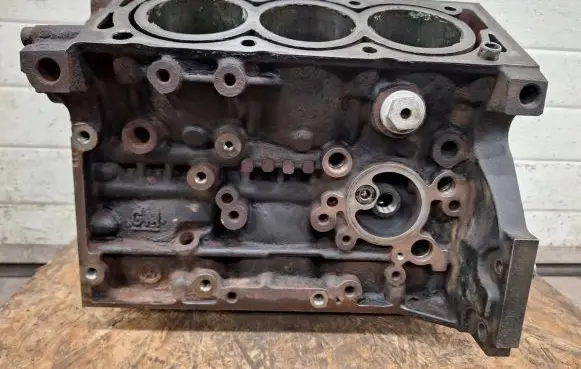 Opel Vectra B Engine block Y26SE