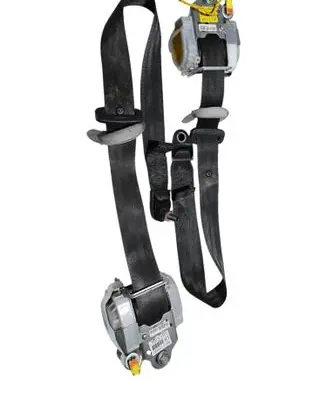 Hyundai i40 Set of seat belts 888203z000 888103z000
