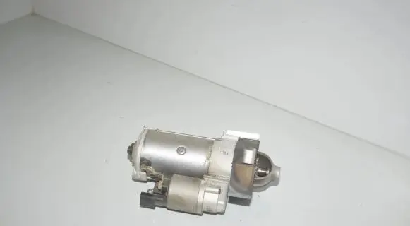 BMW 5 G30 G31 Starter motor 8671504 12418671504 8693977