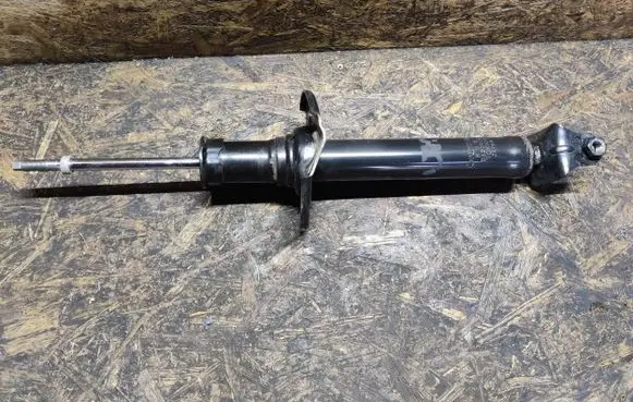 Infiniti Q70 Y51 Rear shock absorber/damper 2A23539 562101MD1D