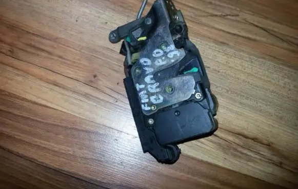 Fiat Bravo - Brava Front door lock