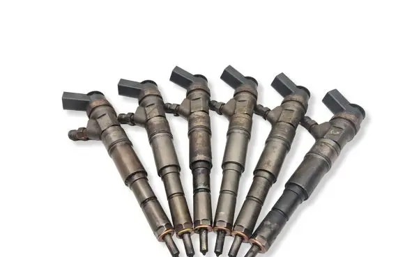 BMW 5 E60 E61 Fuel injectors set 0445110212