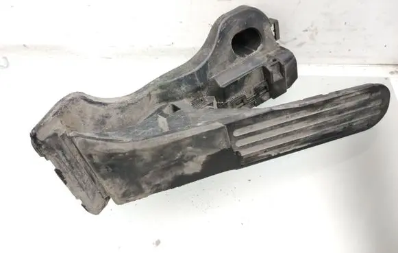 Volkswagen Golf VI Accelerator throttle pedal 1K1721503AA