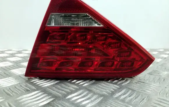 Audi A5 8T 8F Tailgate rear/tail lights 8T0945094A