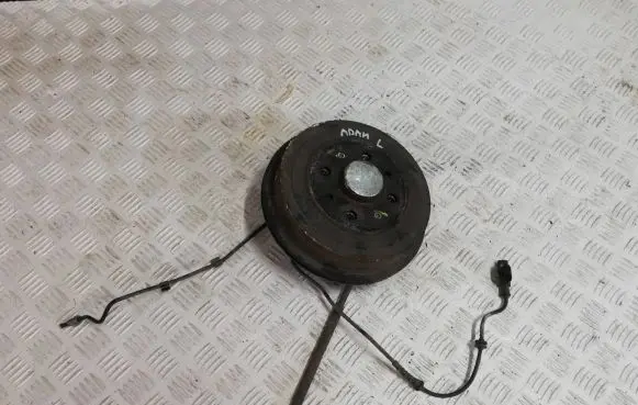 Opel Adam Rear wheel hub