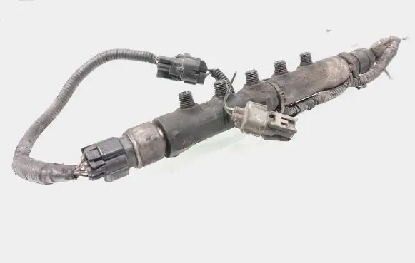 Toyota Avensis T250 Fuel main line pipe