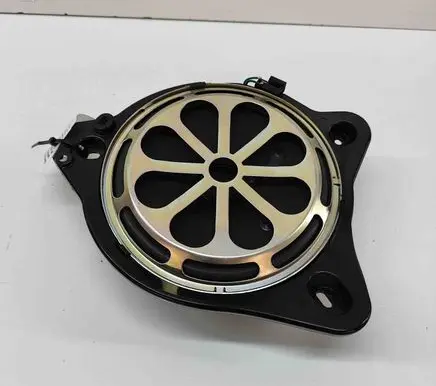 Mercedes-Benz GLC X253 C253 Front door speaker A2058201700